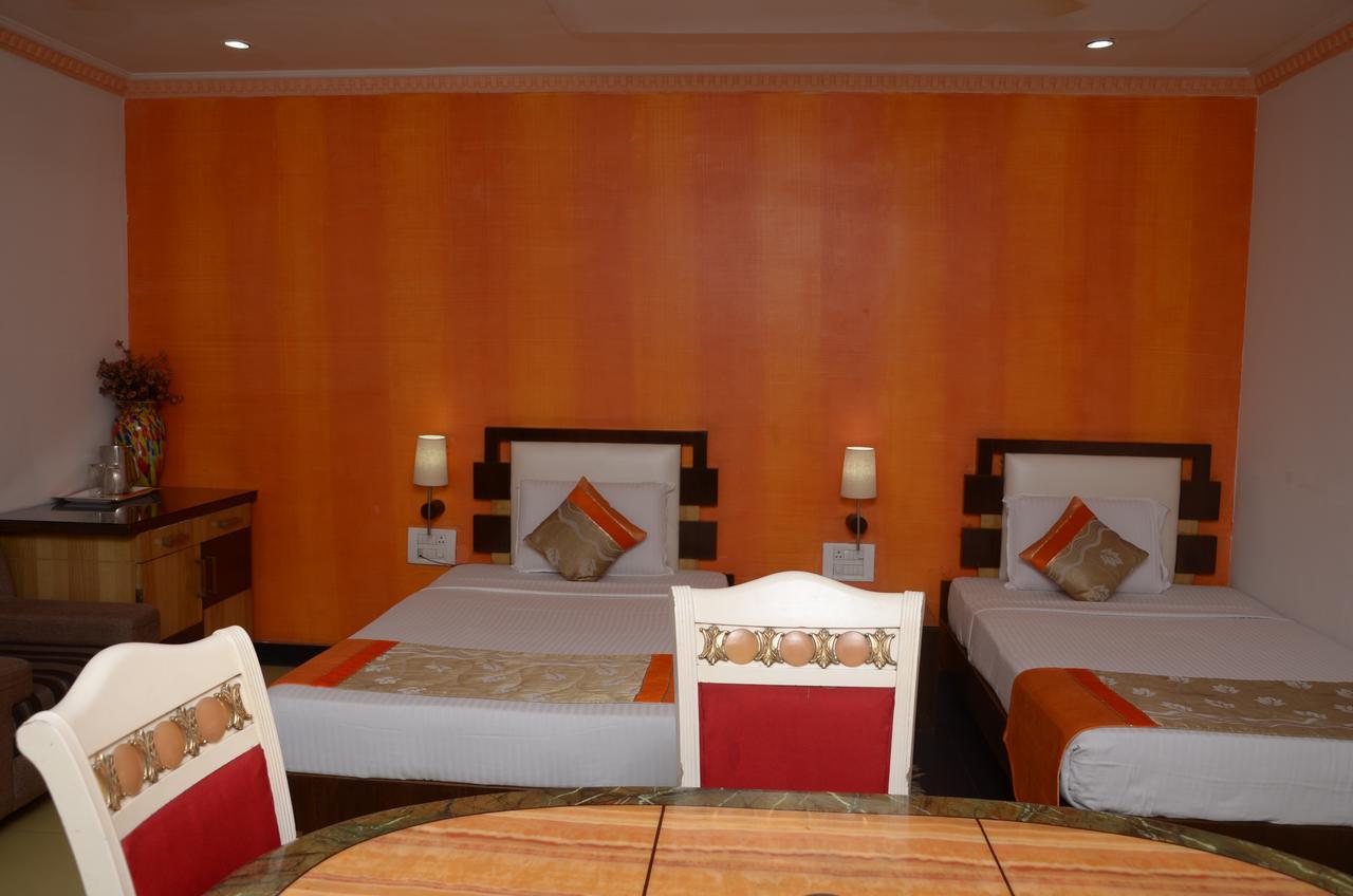 Hotel Rahul Deluxe Ναγκπούρ Εξωτερικό φωτογραφία