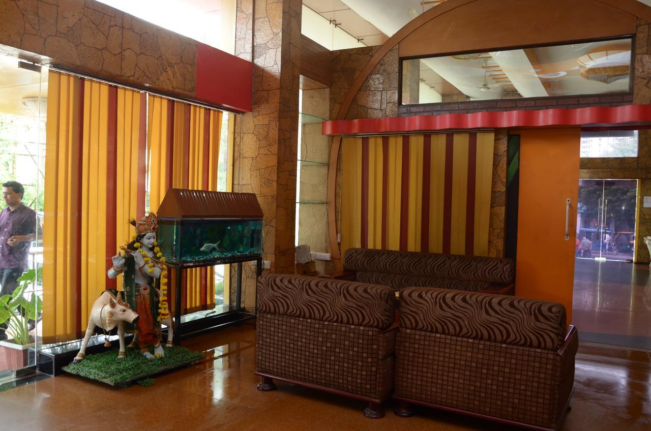 Hotel Rahul Deluxe Ναγκπούρ Εξωτερικό φωτογραφία