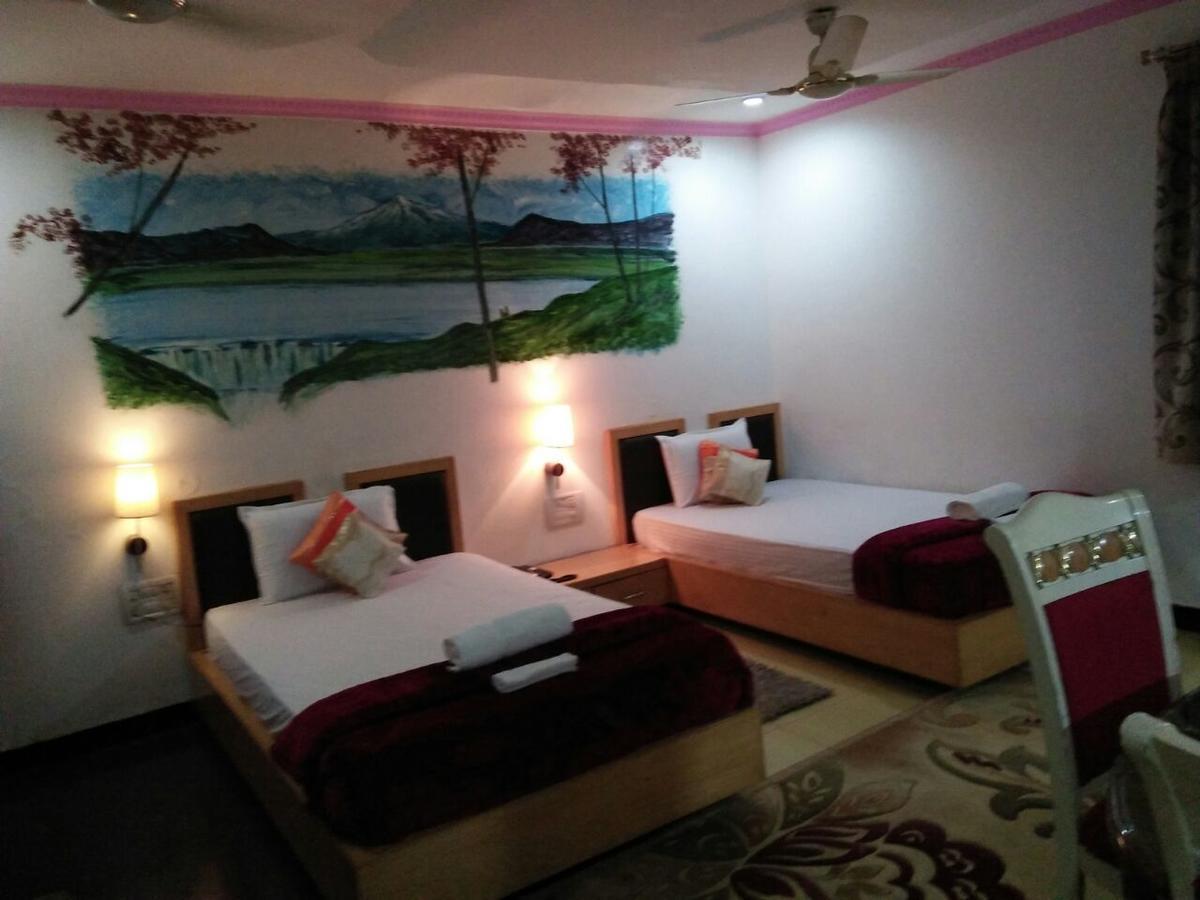Hotel Rahul Deluxe Ναγκπούρ Εξωτερικό φωτογραφία